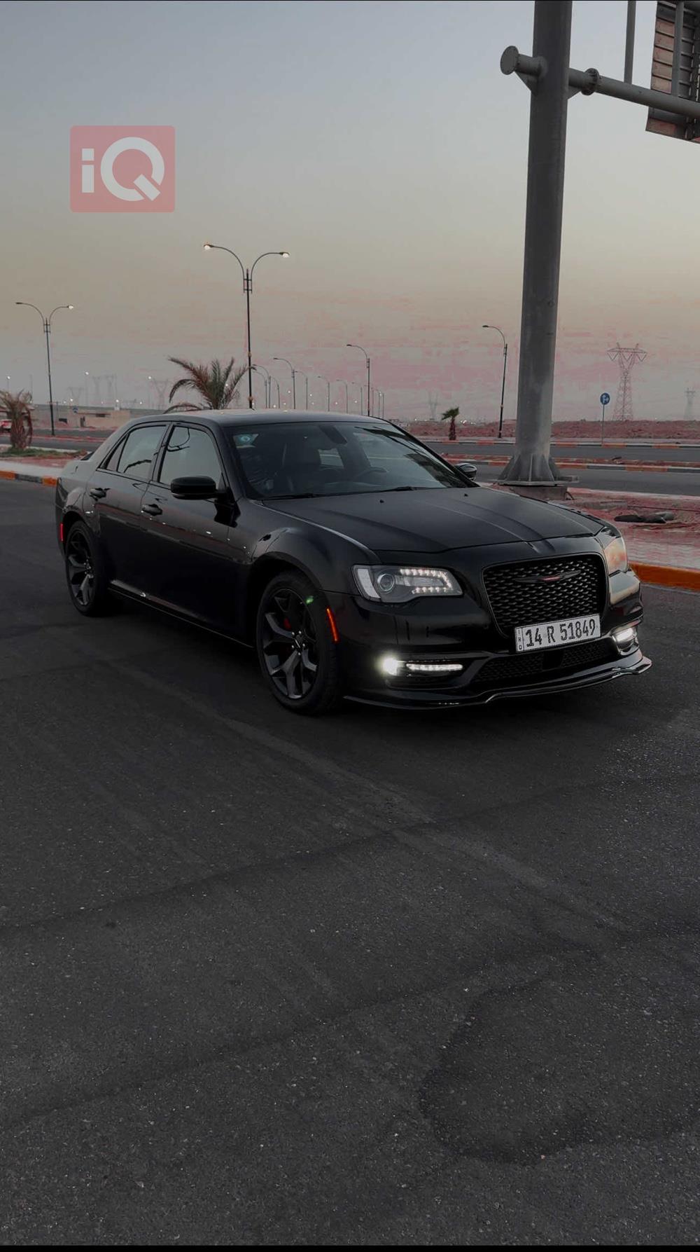 کرایسلەر 300